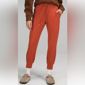 Ready to Rulu 7/8 jogger size 4